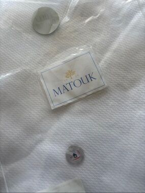 Matouk White Texture Full/Queen Coverlet